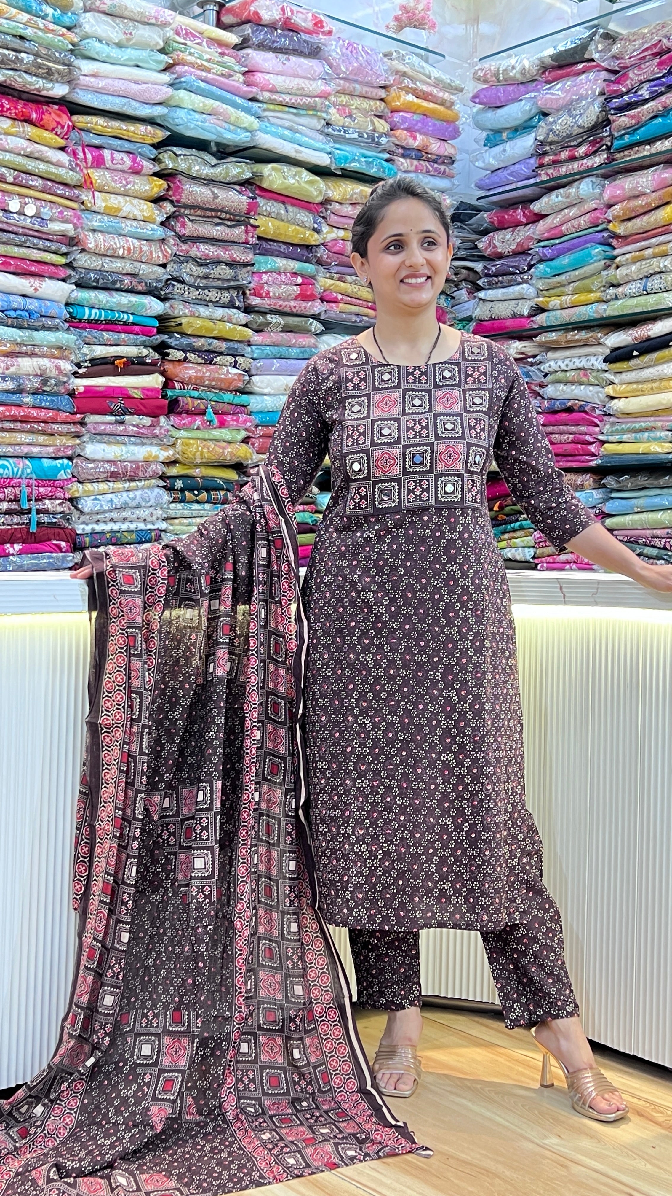 Mirror work cotton suit ( gj 7667 )