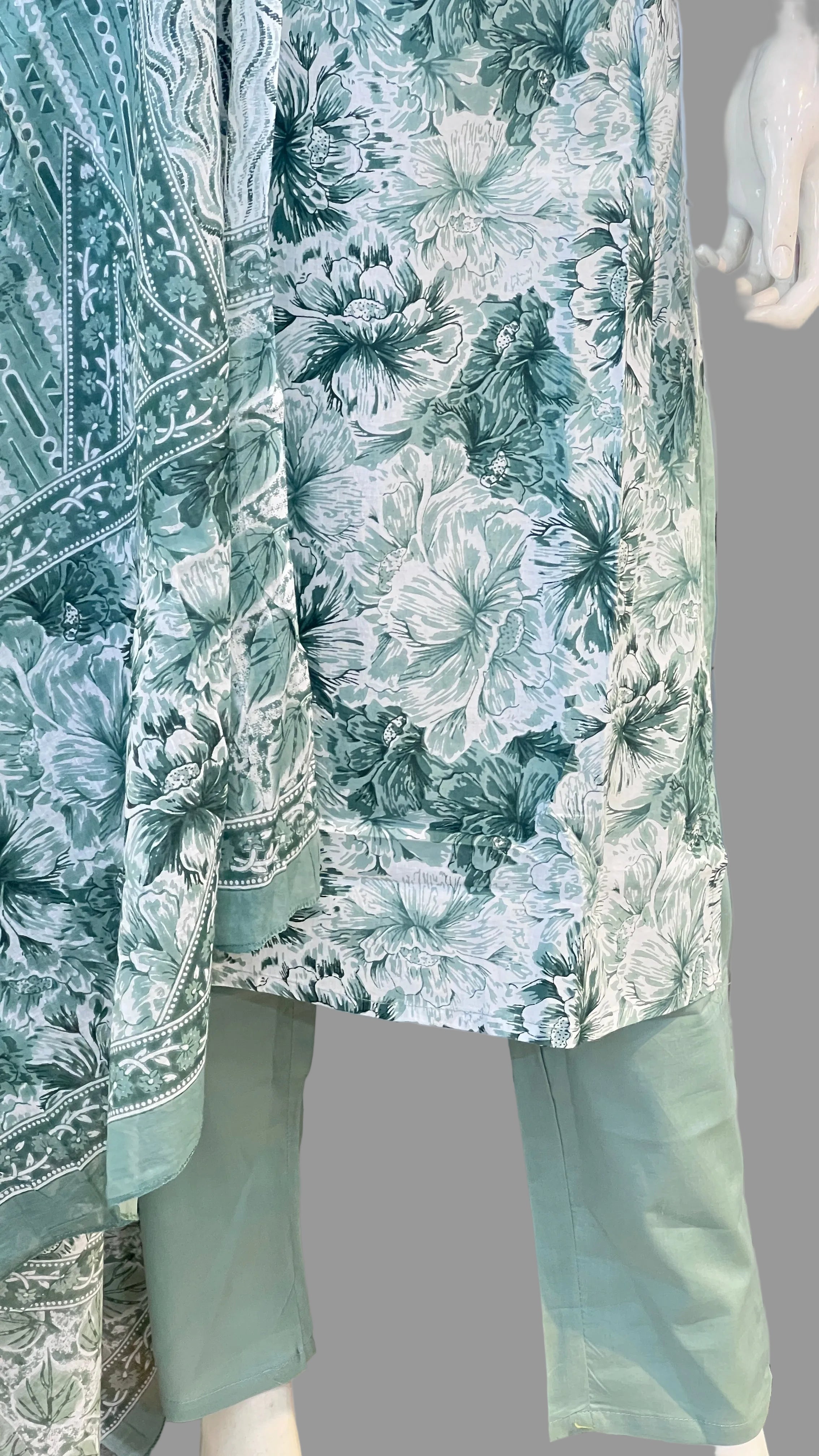 v-neck cotton printed suit ( gj 7167 )