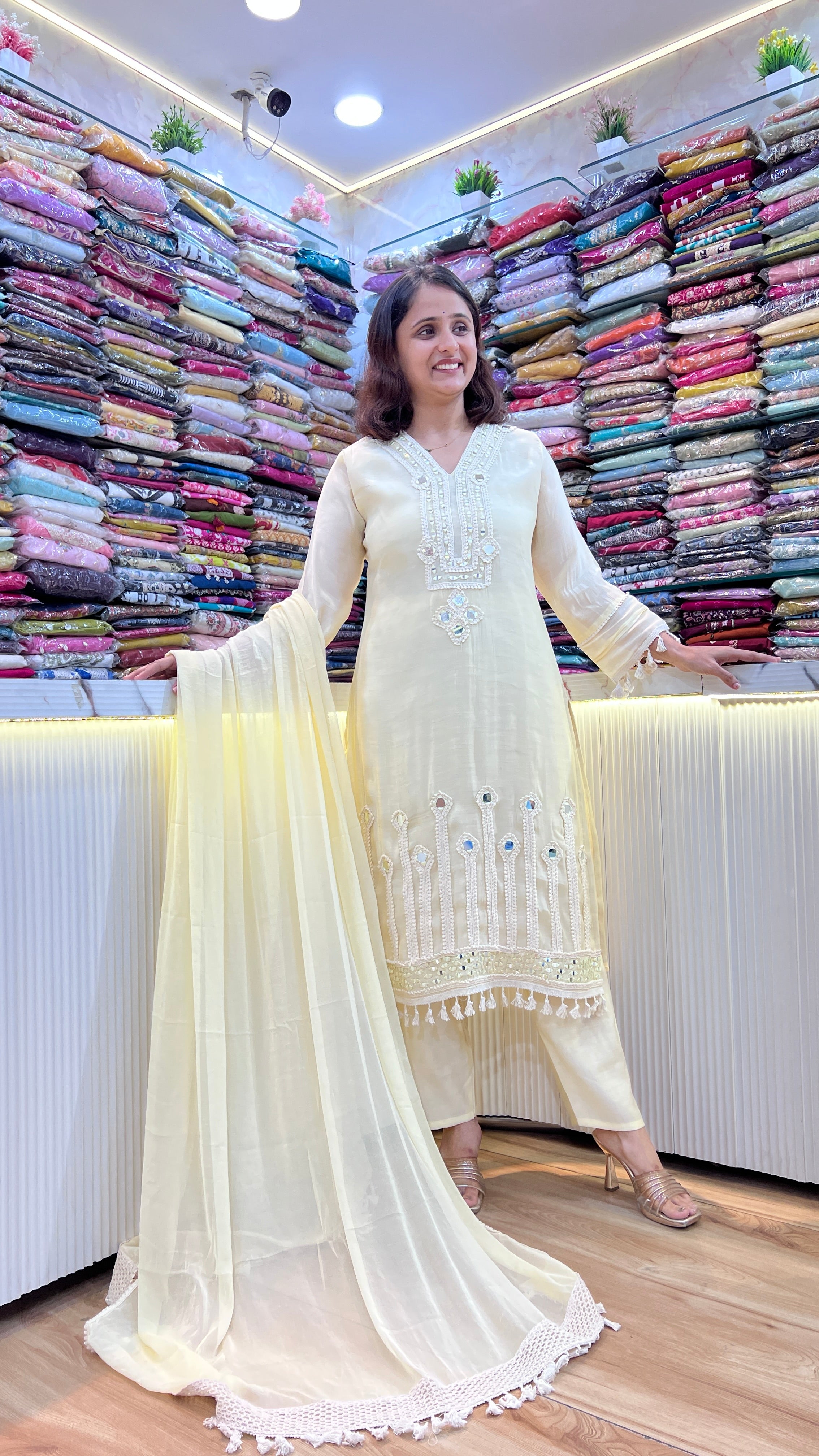 Mul chanderi mirror work suit ( tls 15867 )