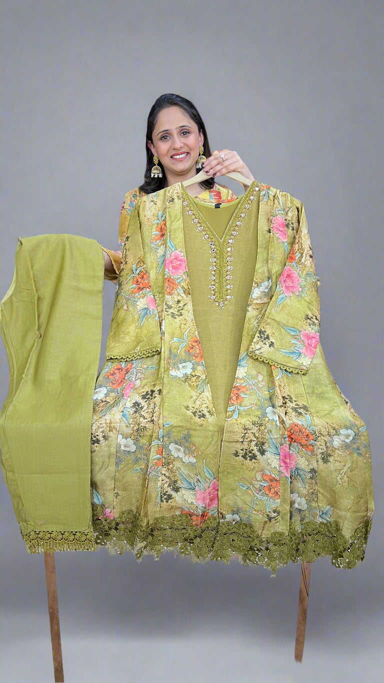 Arya short shrug suit