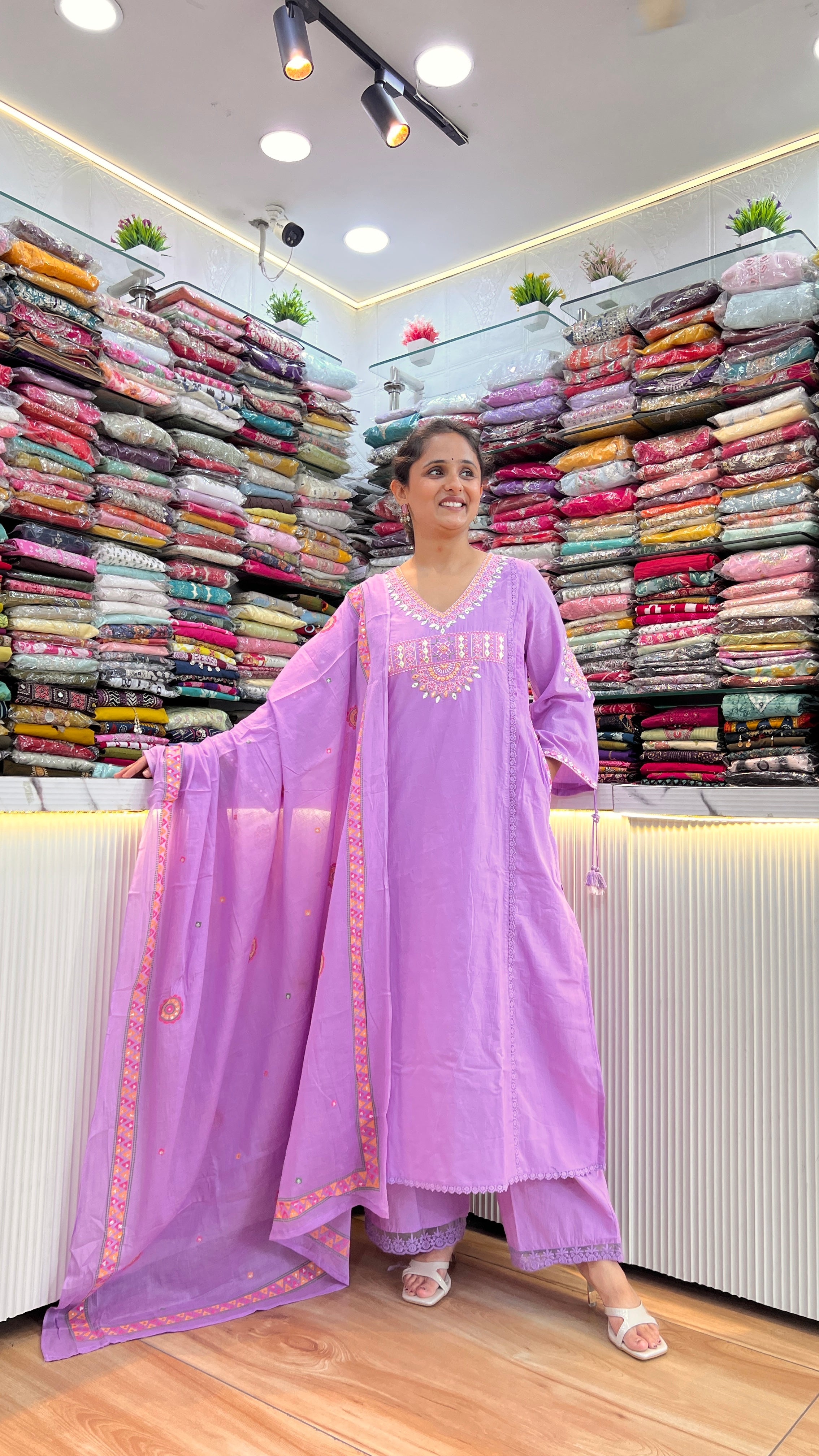 Mul cotton embroidered suit ( gj 11267 )