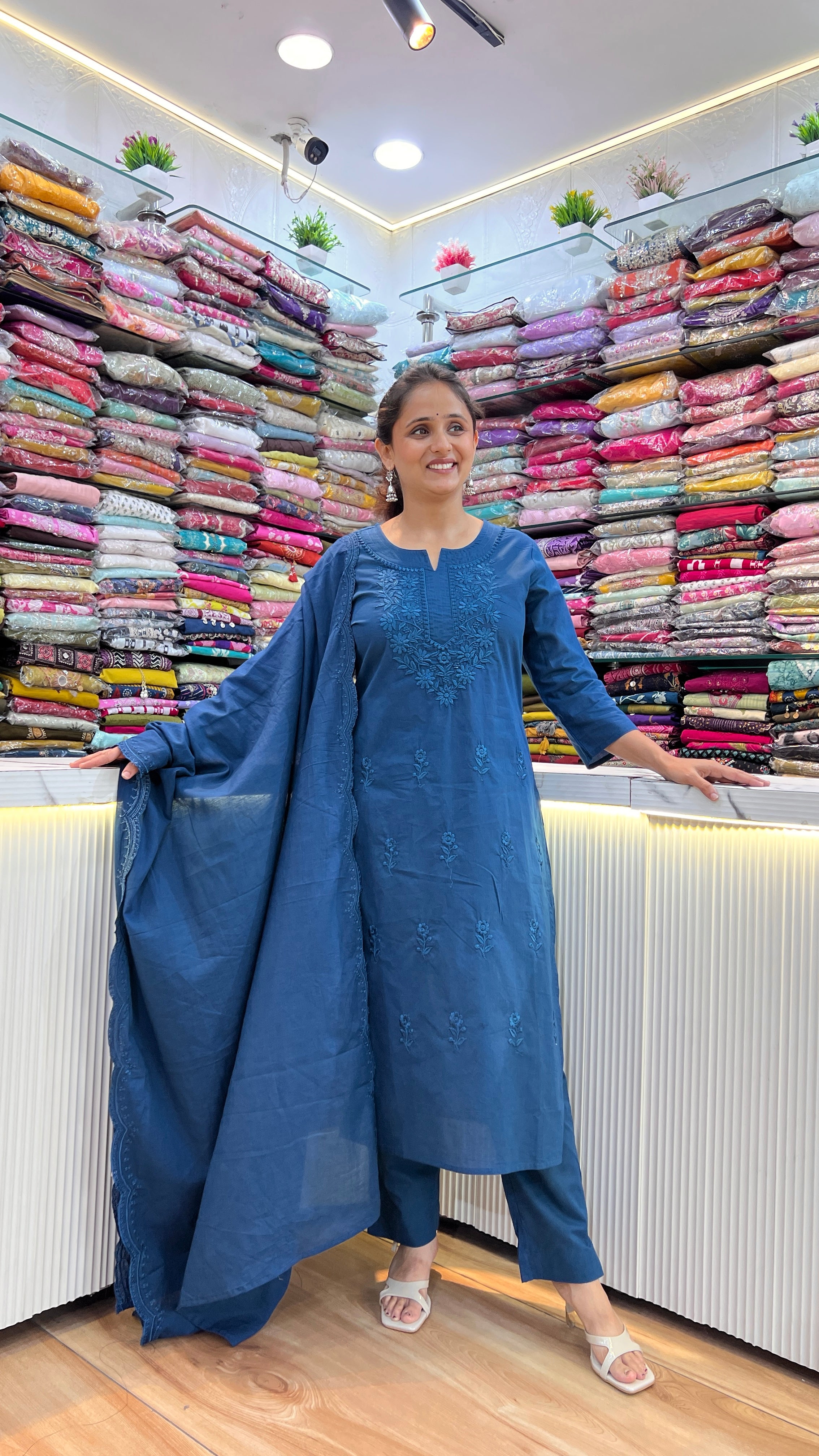 Solid cotton embroidered suit ( gj 10867 )