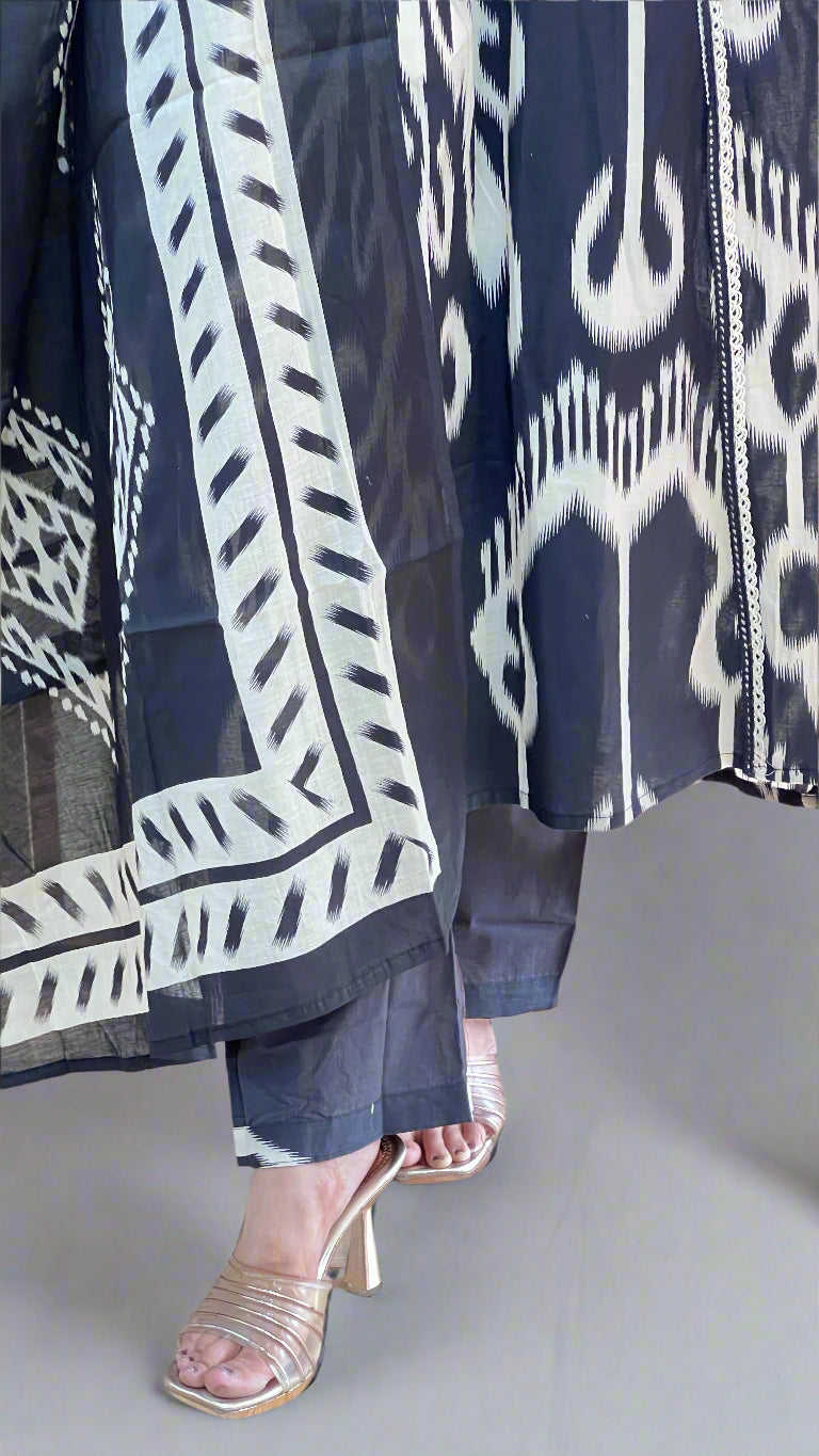 anhya a line printed suit