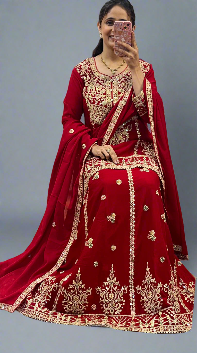 Embroidered skirt suit