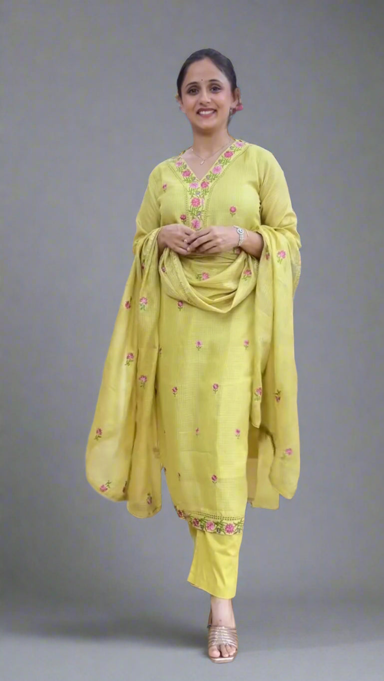 anavah kota doria suit