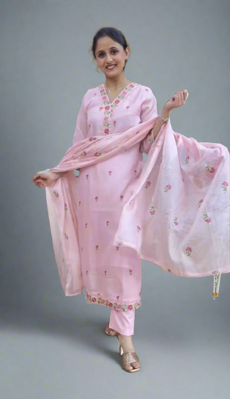 anavah kota doria suit