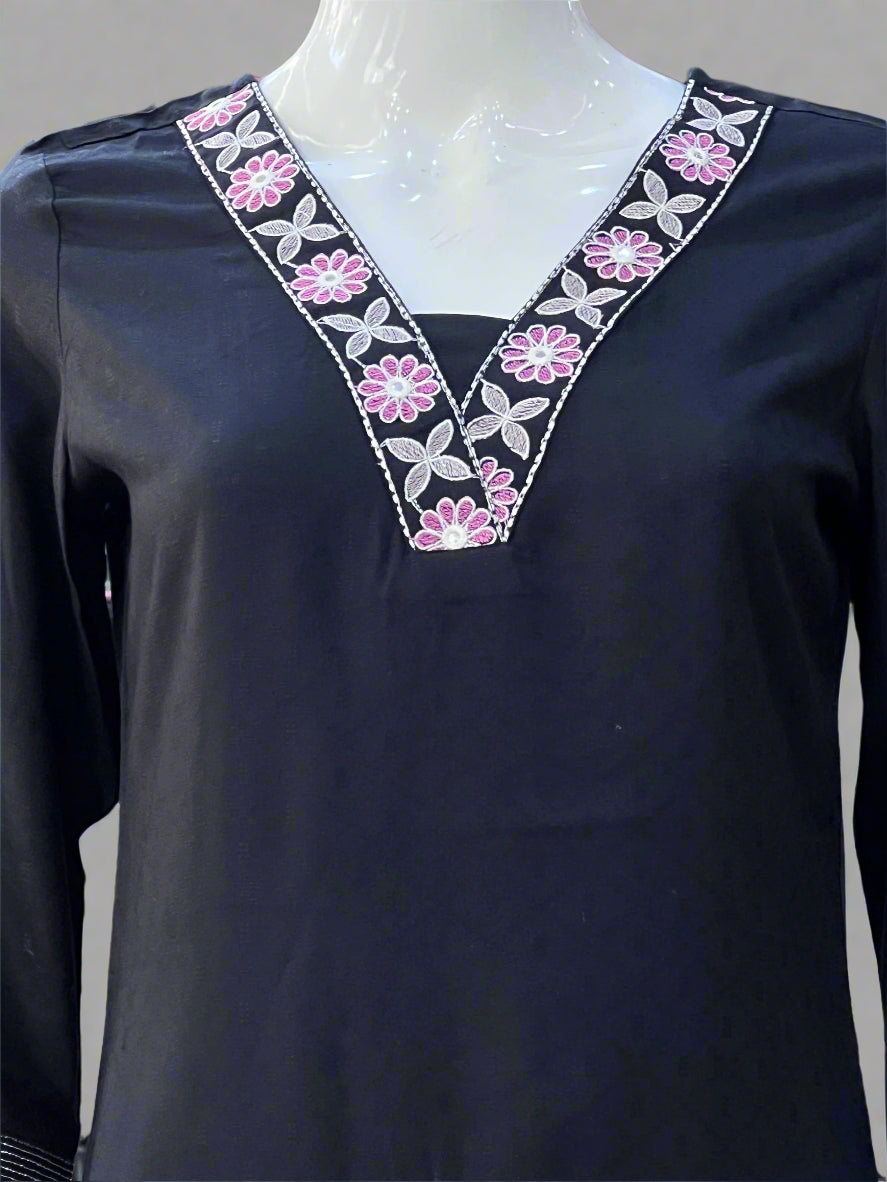 short embroidered kurta - sh 75767