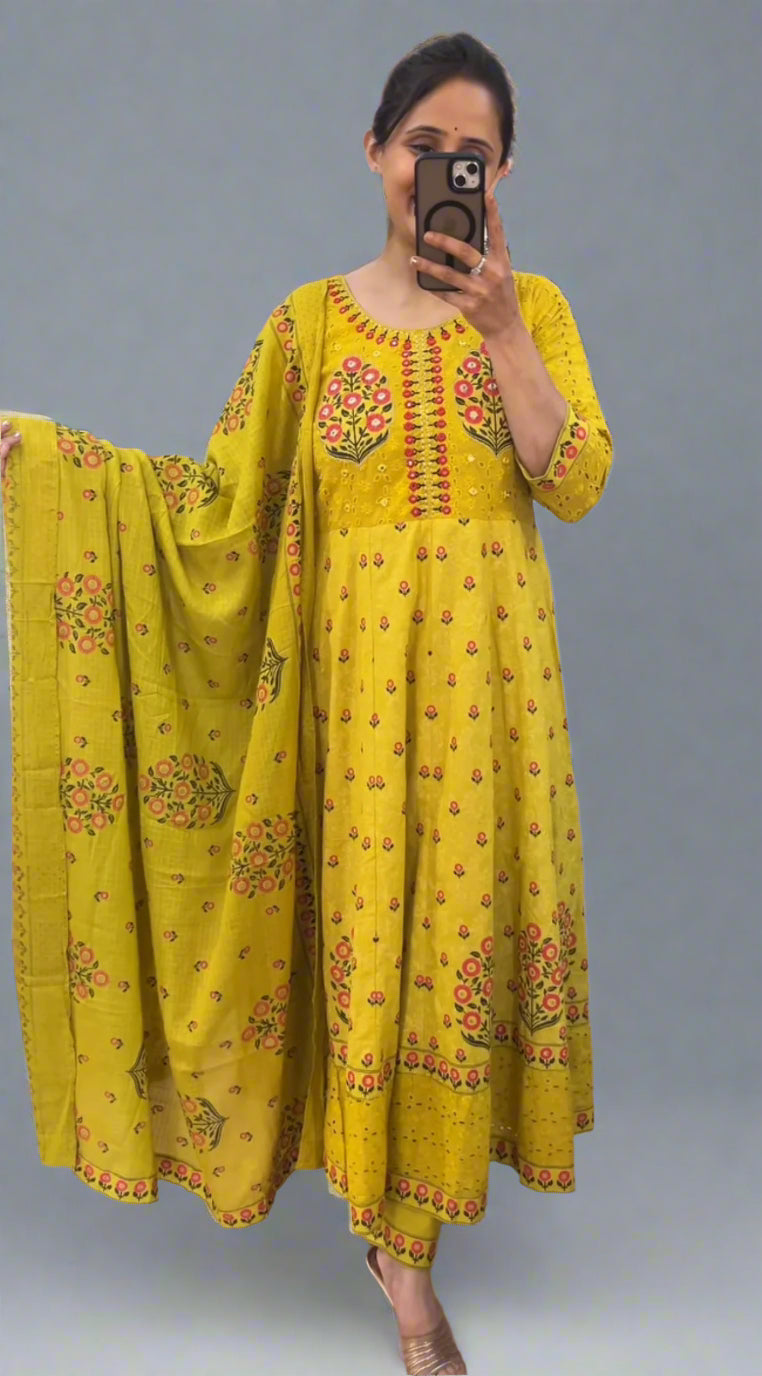 asachi anarkali suit