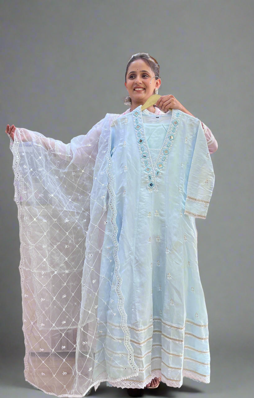 advi anarkali modal suit