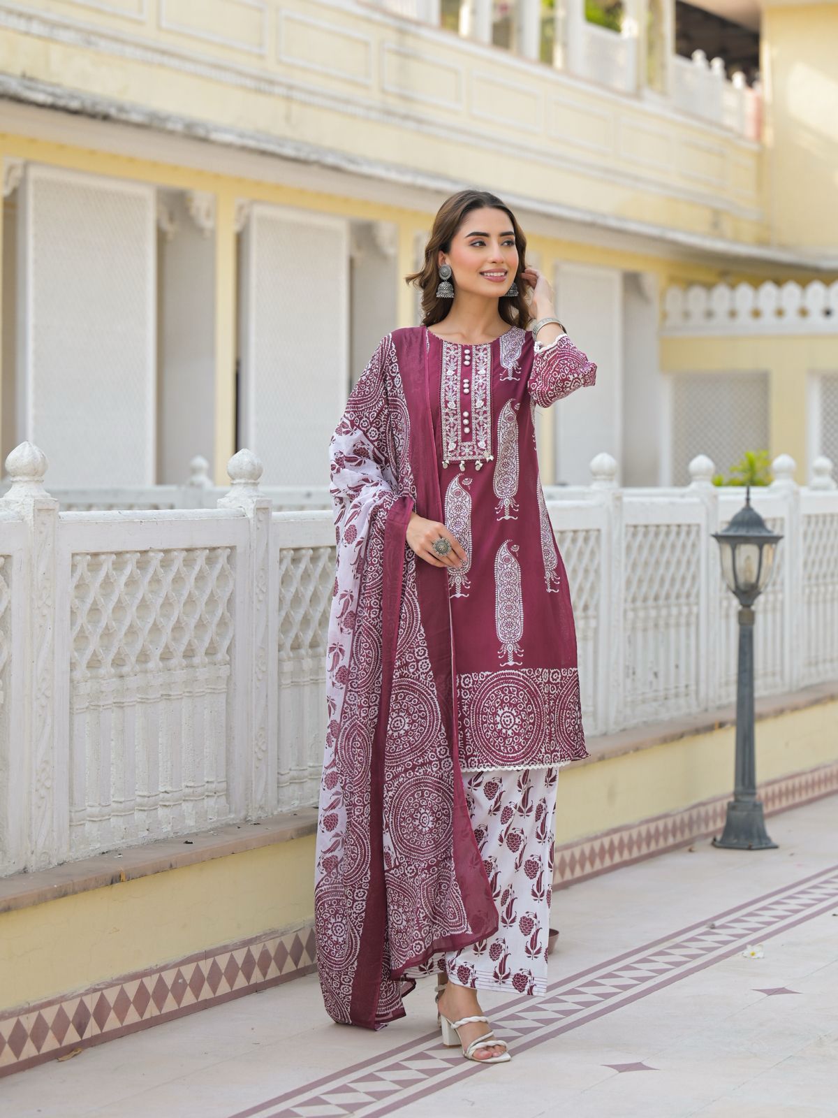 Anha farsi salwar suit