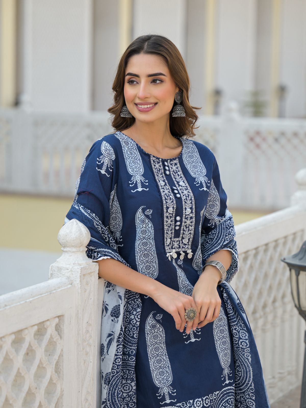 Anha farsi salwar suit