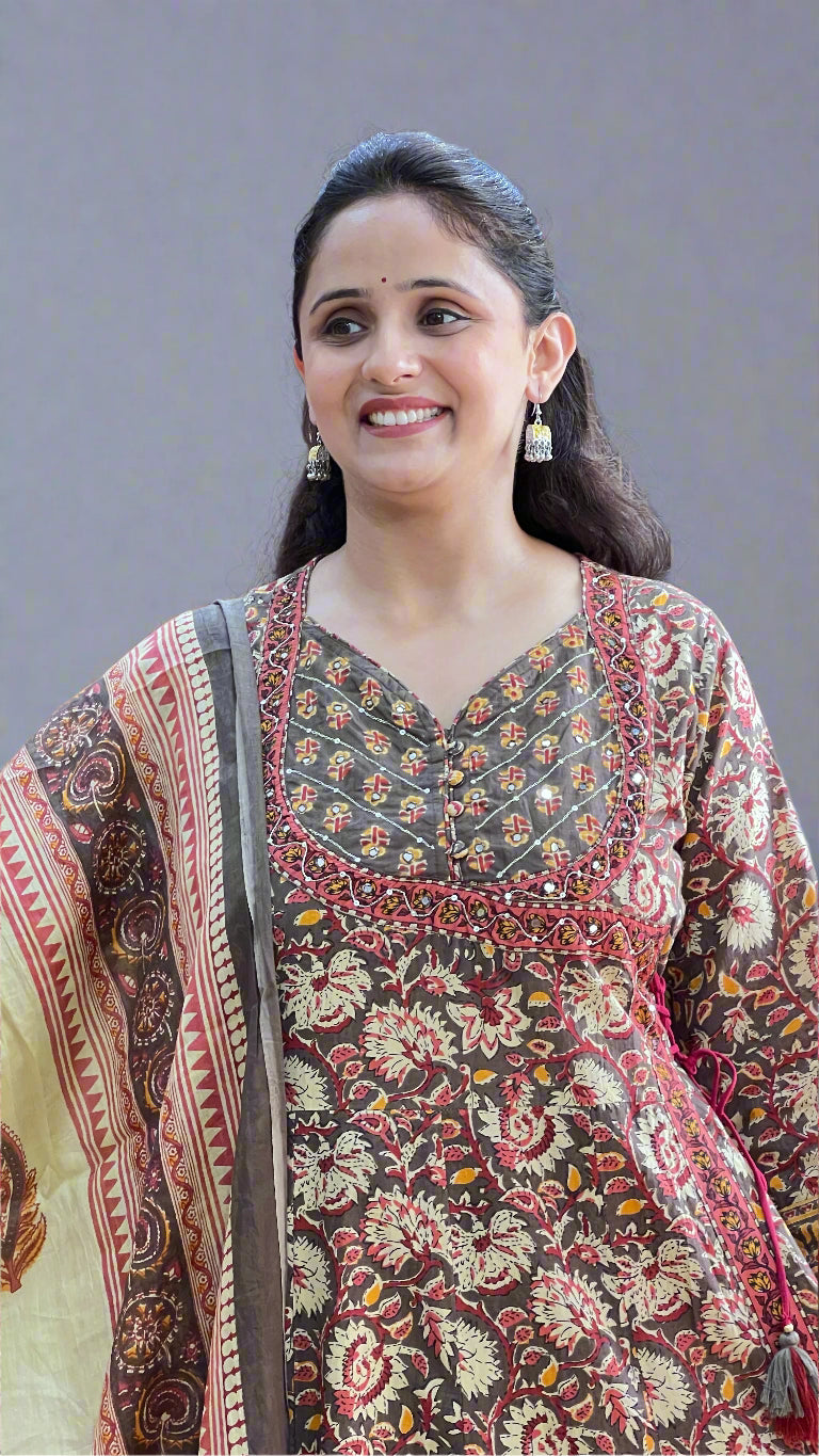 Anrakha style cotton suit (Anarkali)
