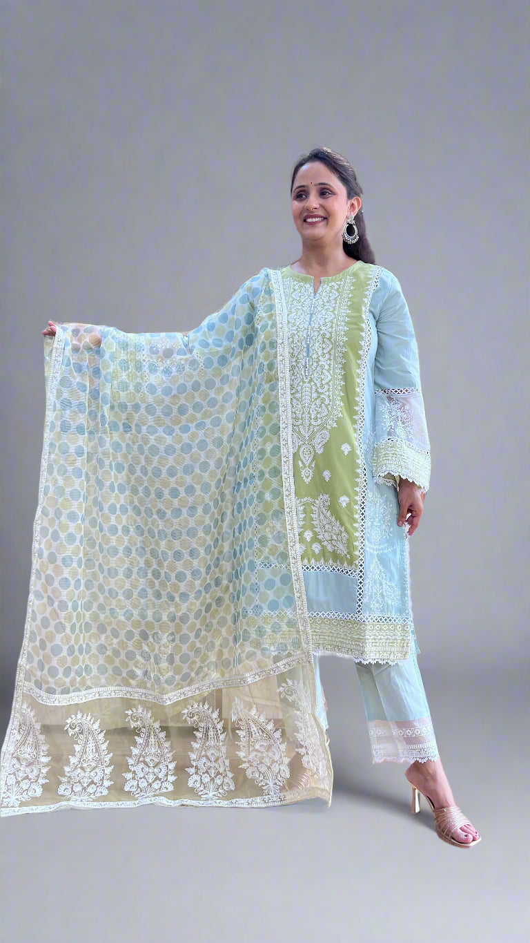 Azya pakistani suit