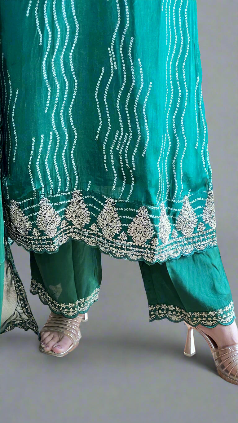 Anjna Pure crape suit