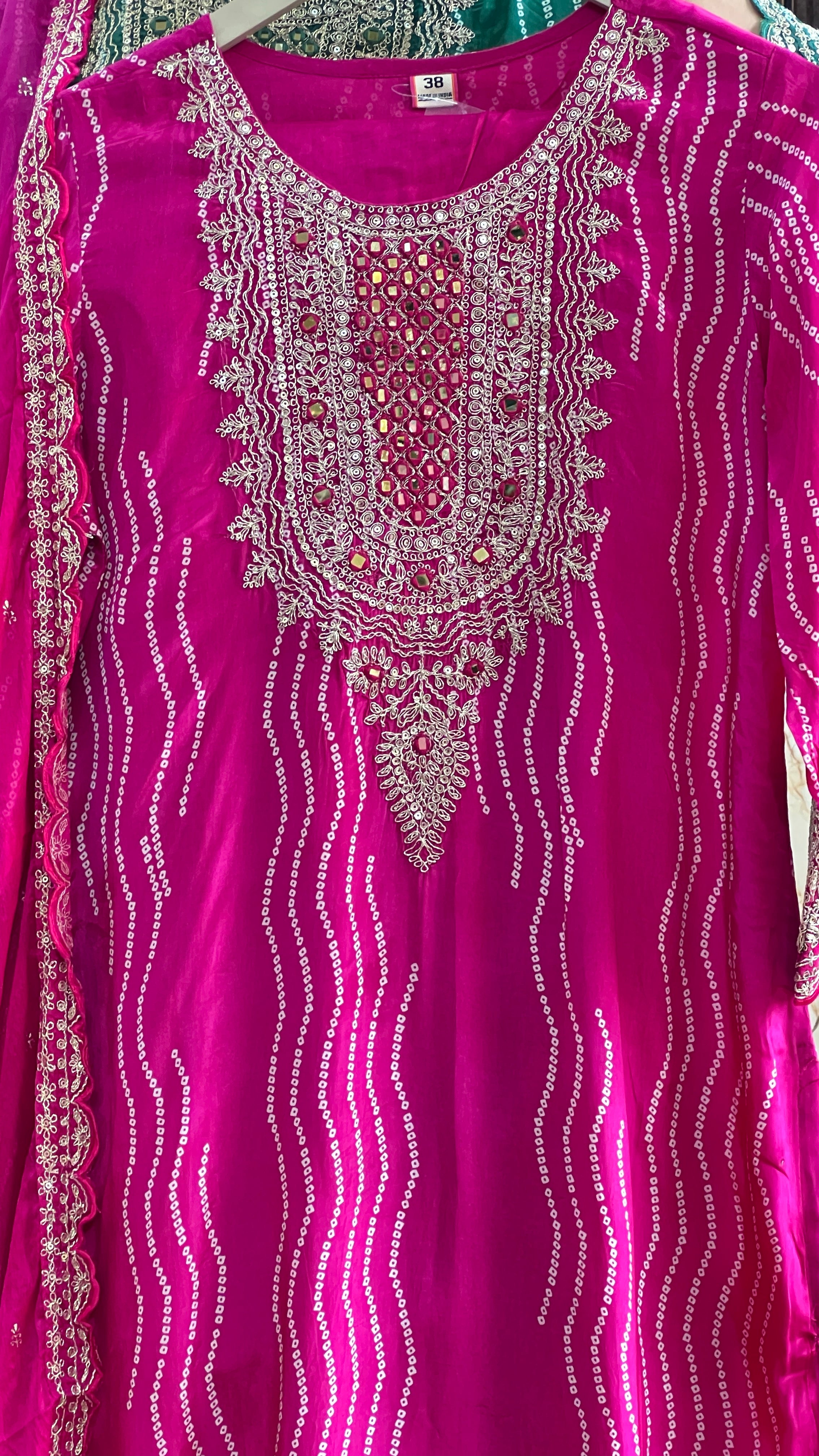 Anjna Pure crape suit