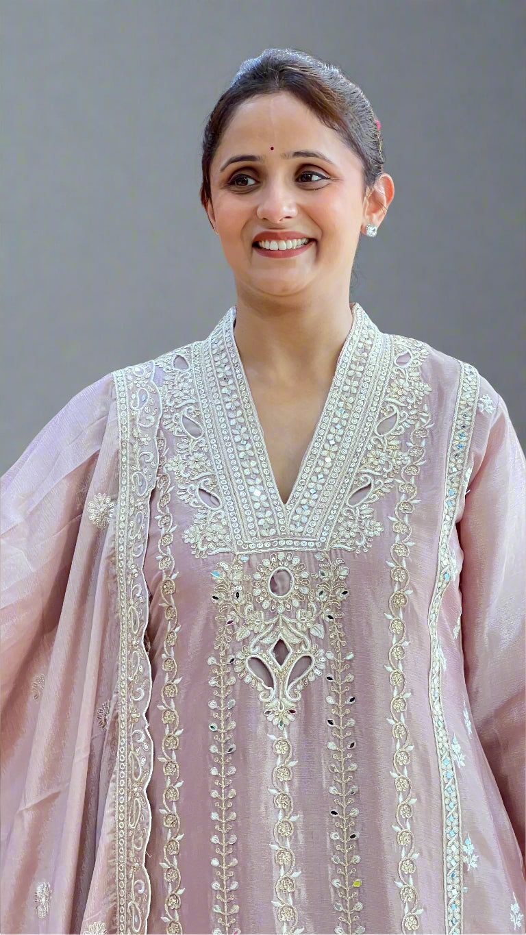 Chinon pakistani suit