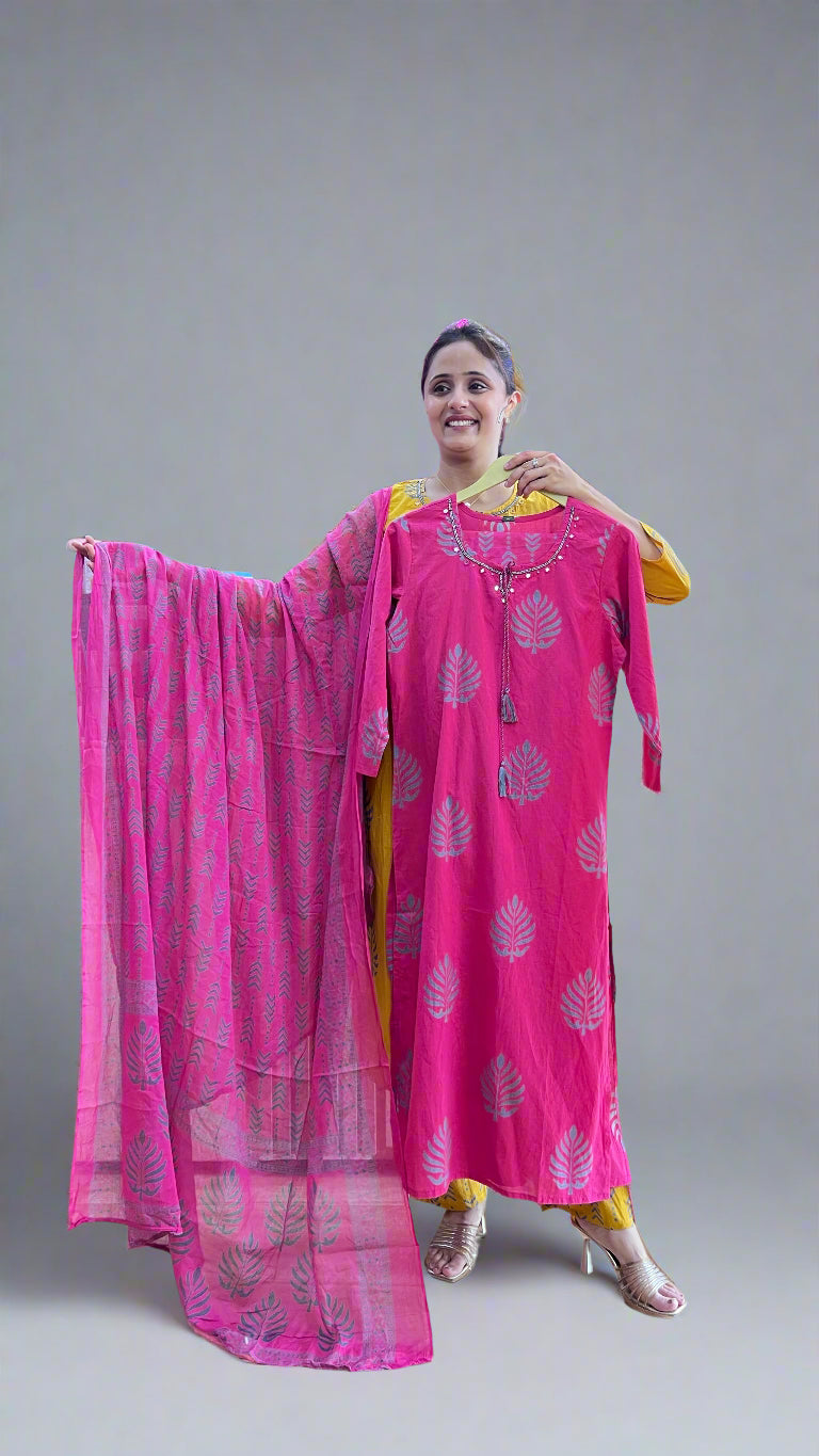 Siya printed cotton suit