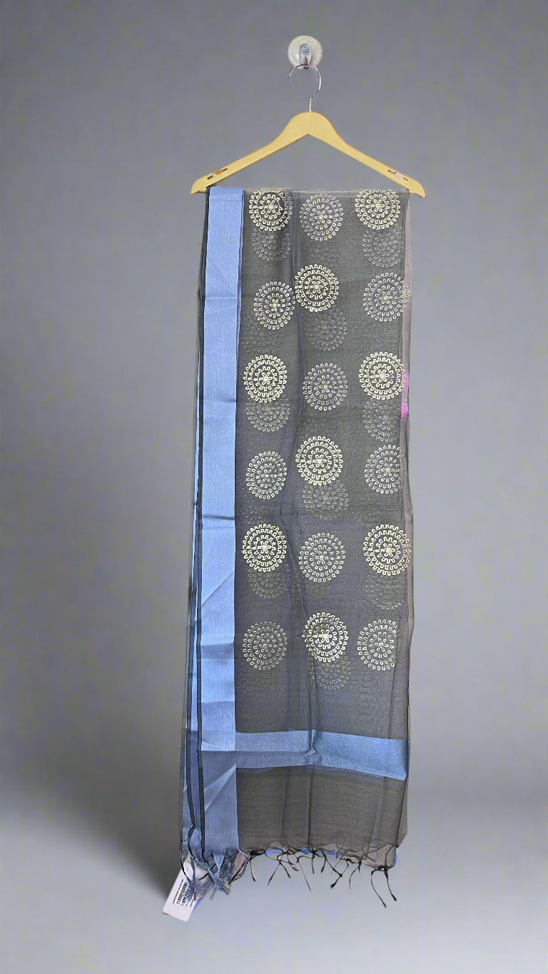 Embroidered tissue dupatta