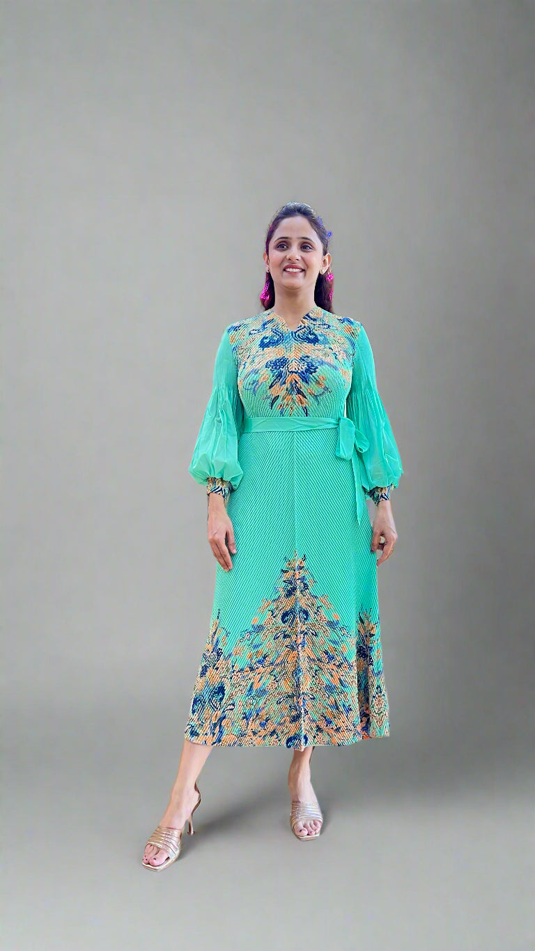 Korean dress with belt