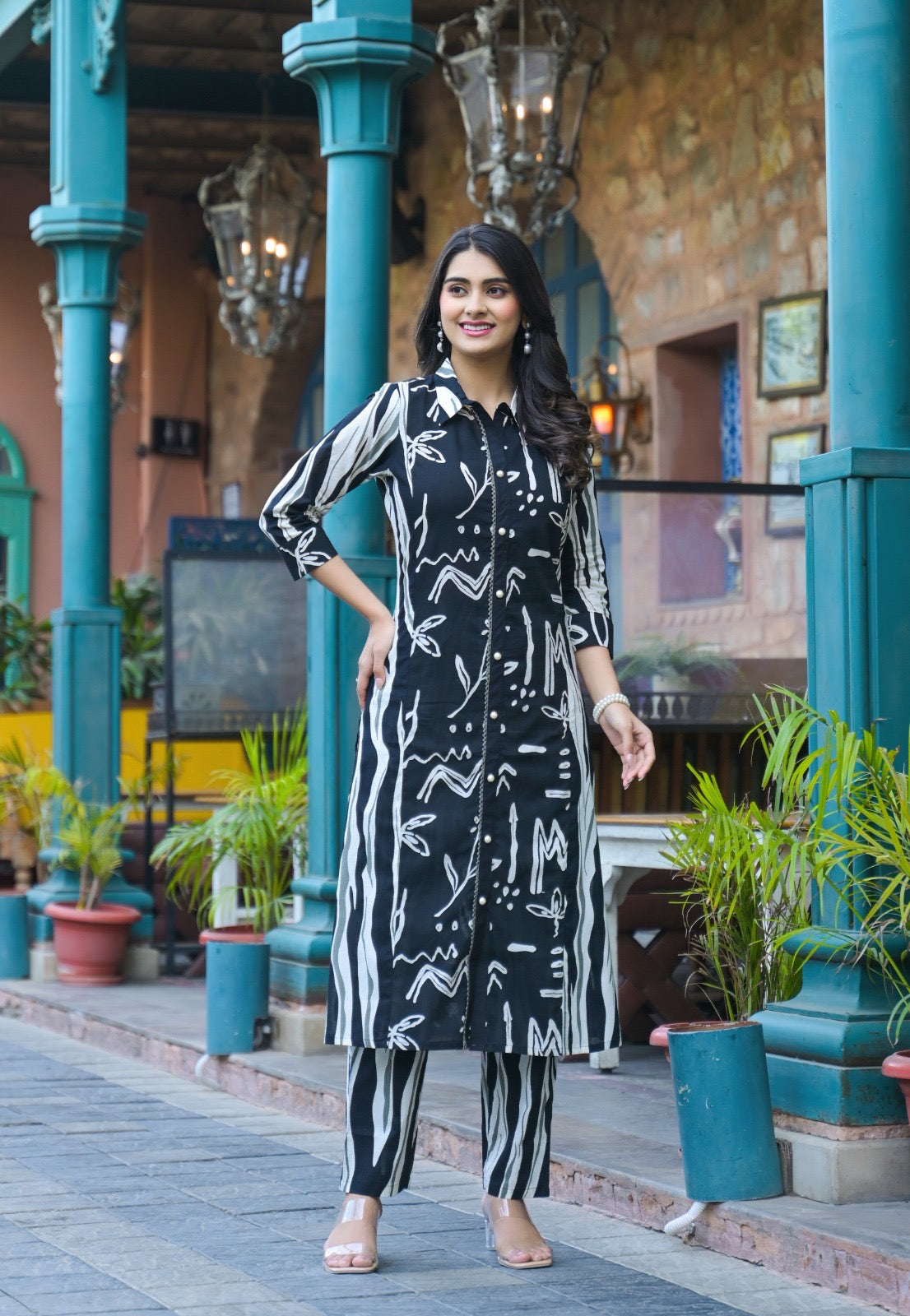 Agam collar cord set