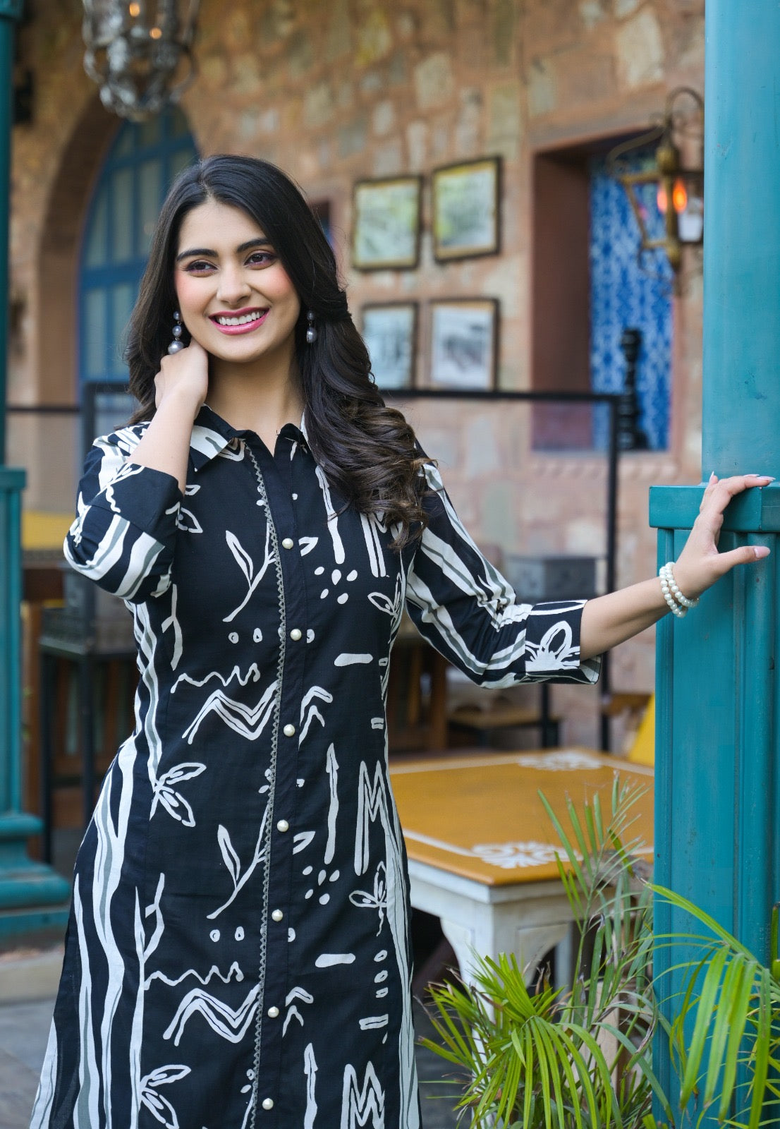 Agam collar cord set