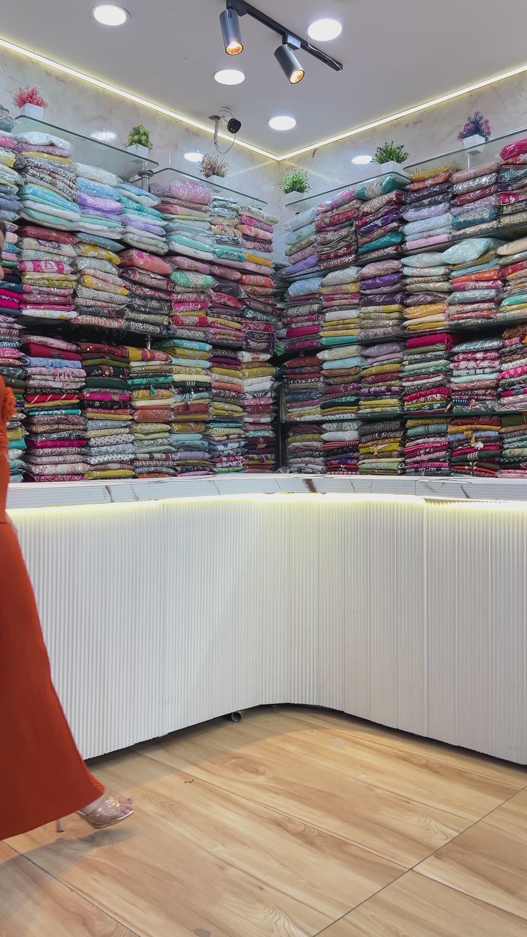 The "Every-Body" Imported Coord ( sut sw 267 )