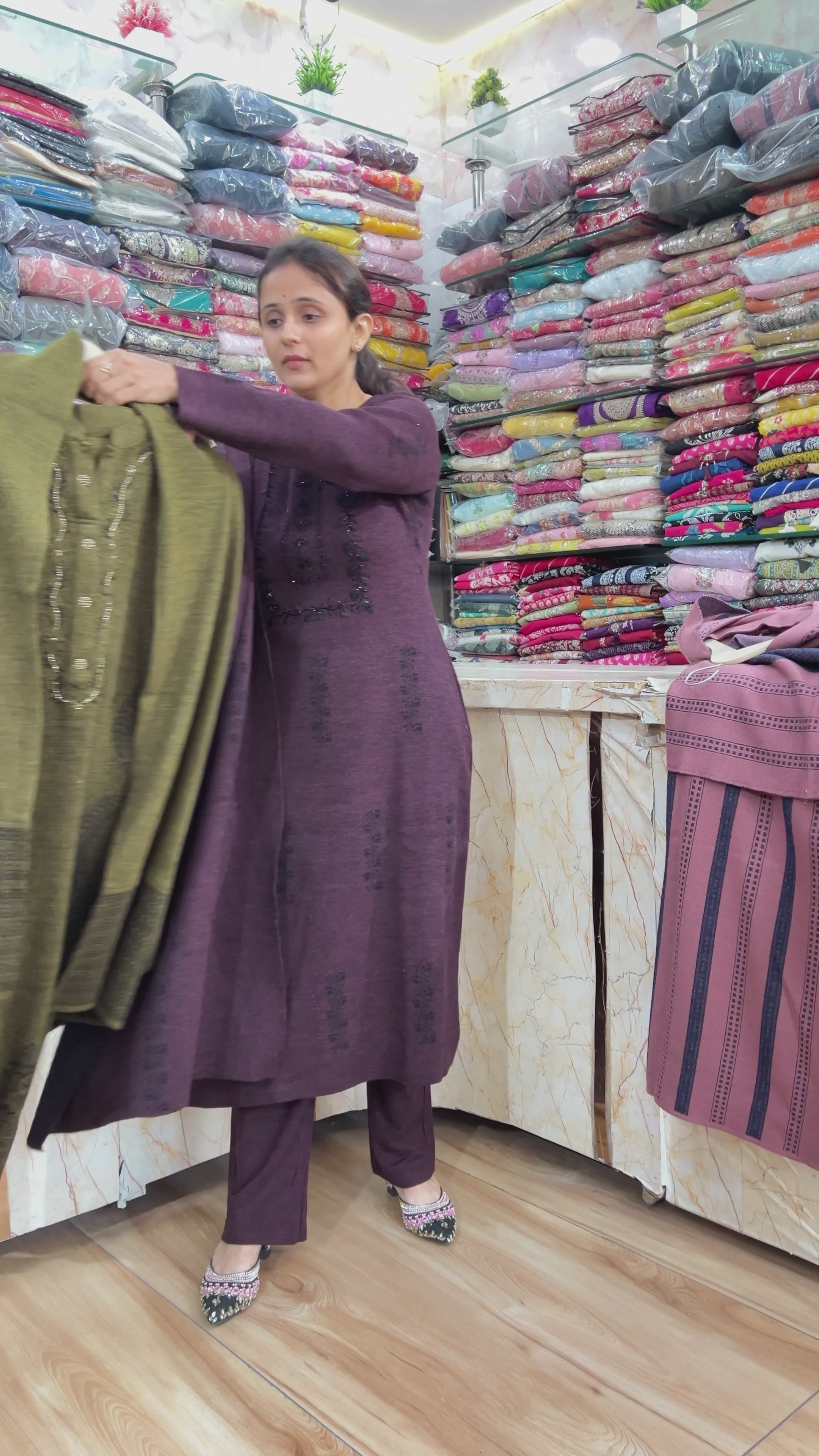 woolen knitted suit (5307)