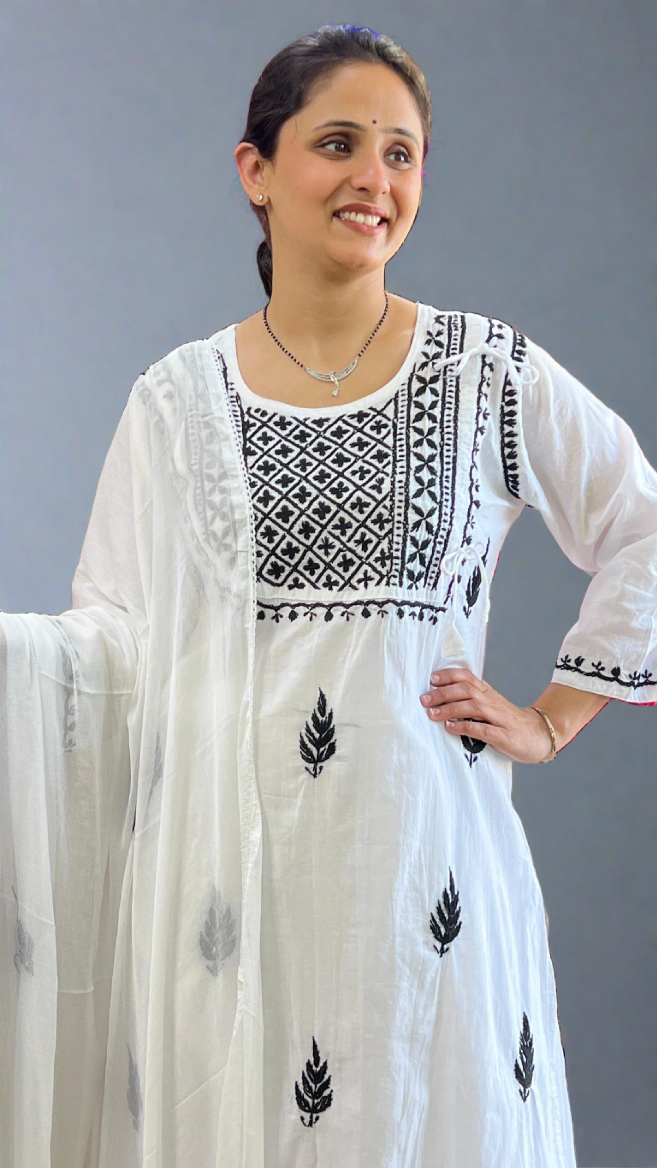 Ayesha Lakhnavi Plazo set Suit