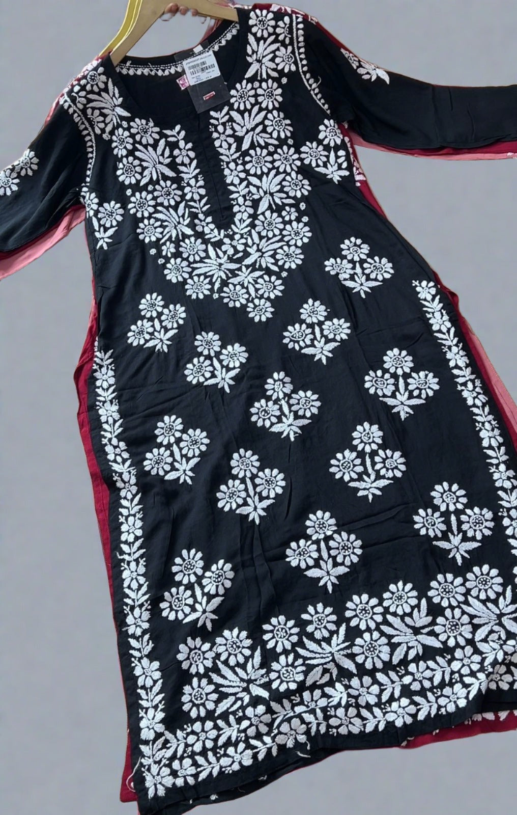 Abha Lakhnavi Kurti