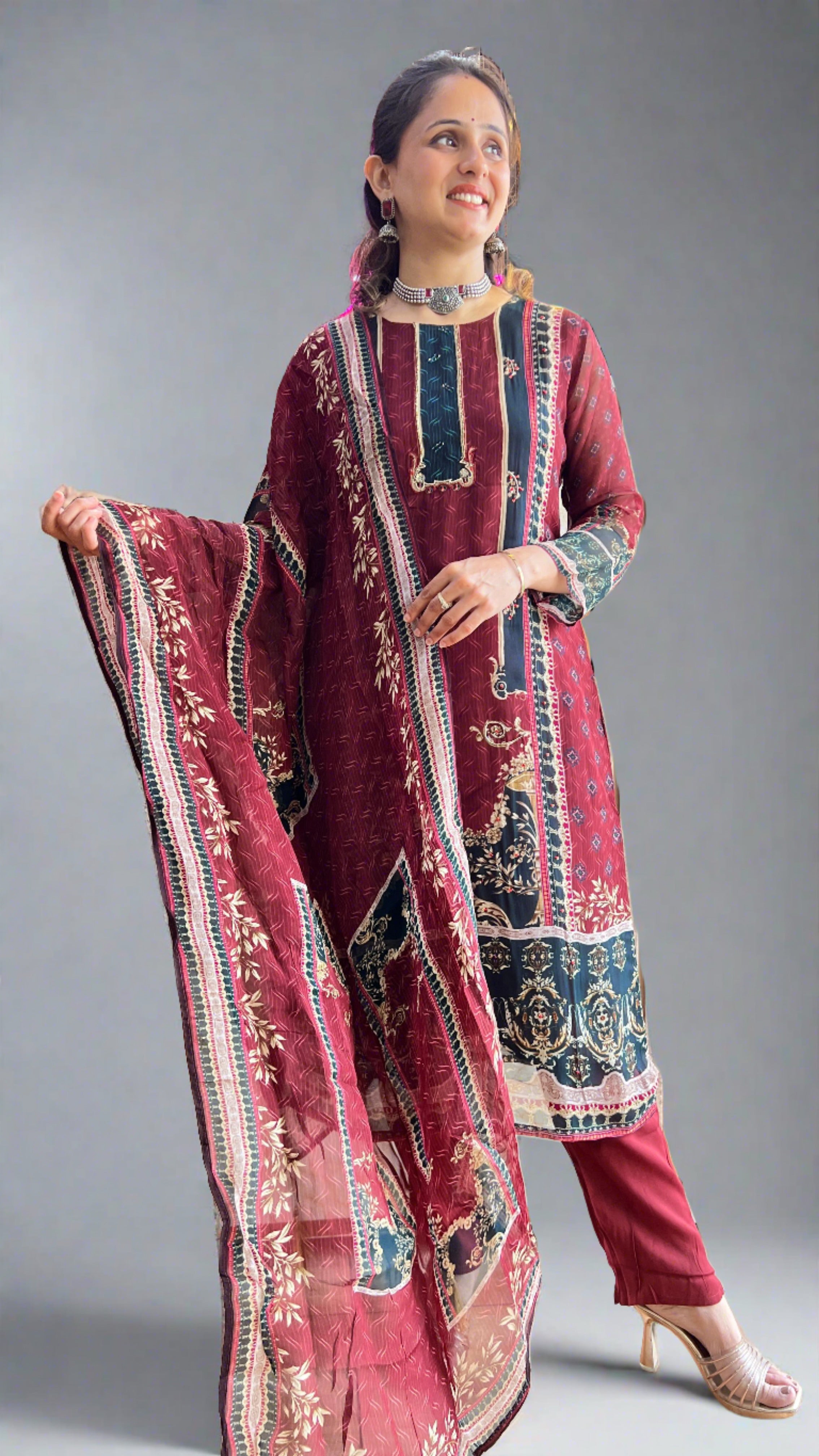 Ava Pure Organza Kurti Set